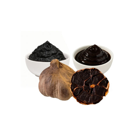 Schwarzer Knoblauch aufgeschnitten, Honig und Mousse – feine Delikatessen