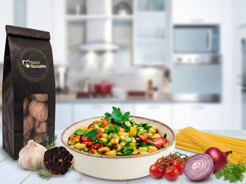 Rezept für Fideuà Salat mit schwarzem Knoblauch