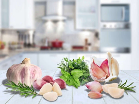 Unterschied zwischen Frühknoblauch und Lagerknoblauch einfach erklärt