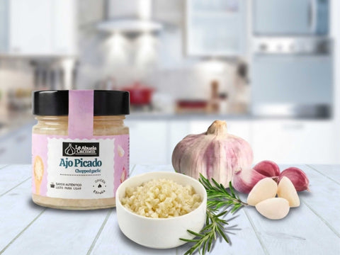 Gehackter Knoblauch – frischer Geschmack ohne Schälen und Schneiden