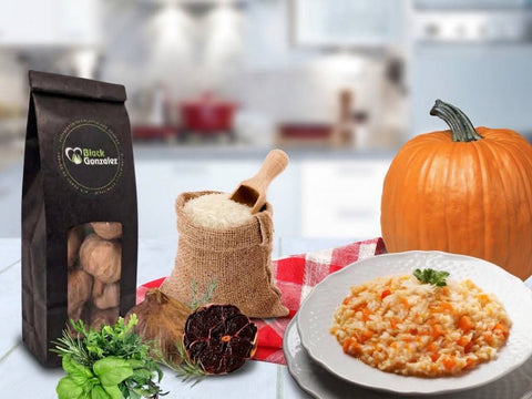 Kürbis-Risotto mit schwarzem Knoblauch: Das ultimative Herbst-Rezept