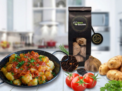 Rezept für Patatas Bravas mit schwarzem Knoblauch