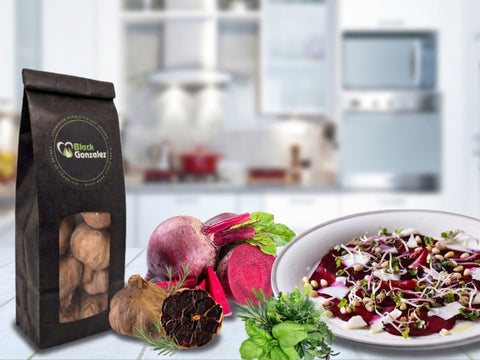 Rote-Bete-Carpaccio mit schwarzem Knoblauch-Dressing Rezept