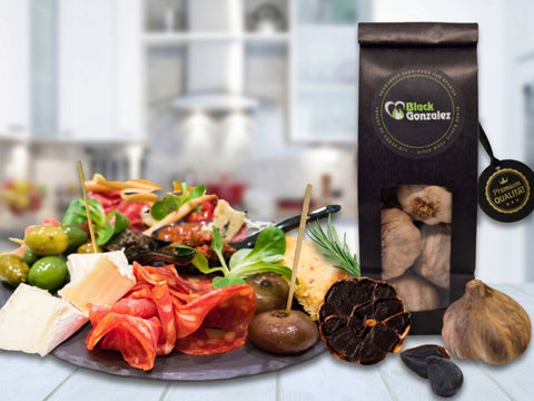 Antipasti mit schwarzem Knoblauch Rezept