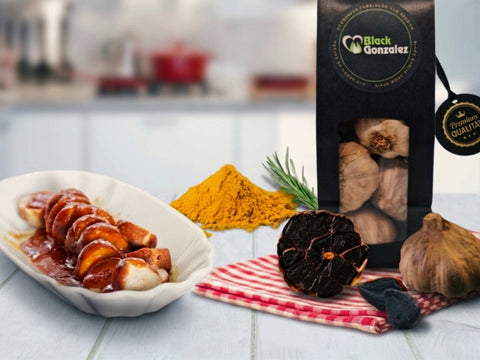 Curry-Wurst mit schwarzem Knoblauch Rezept